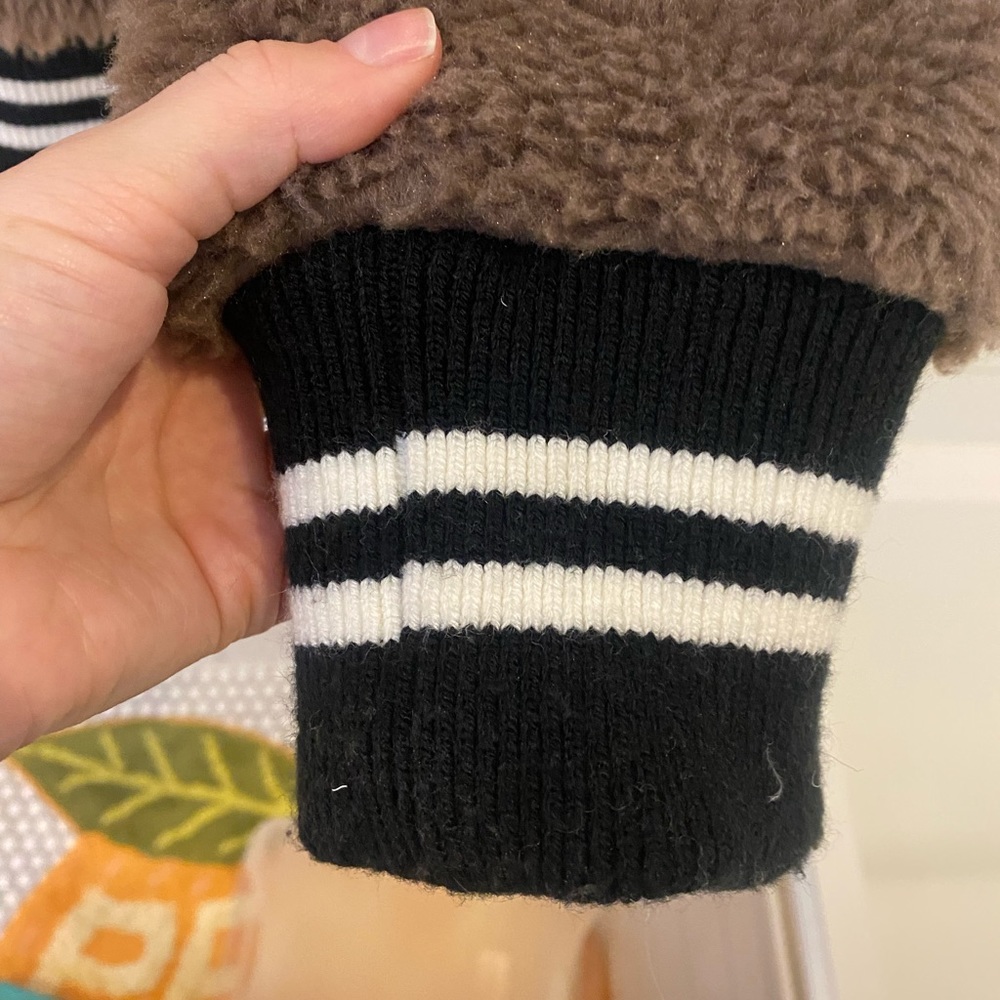 Essentiel Antwerp - Fluffy Button Up Bomber Jacke… - image 3